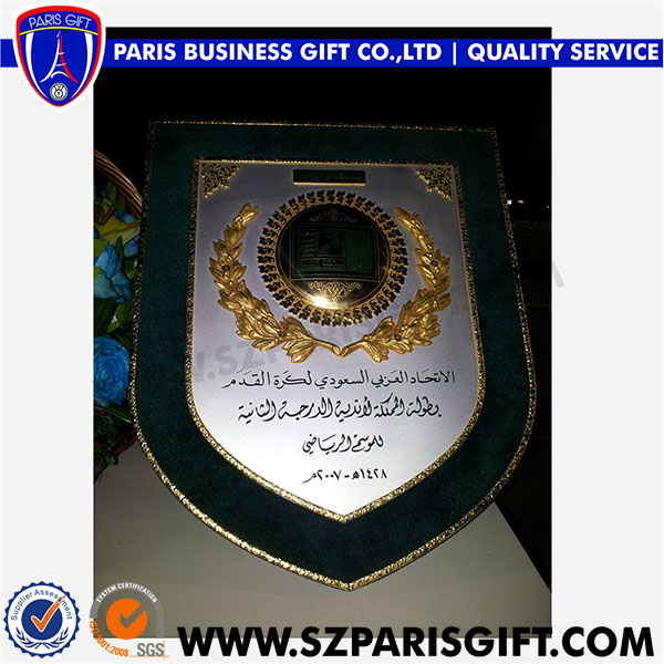 Wooden Shield Plaques Wood Award For UAE