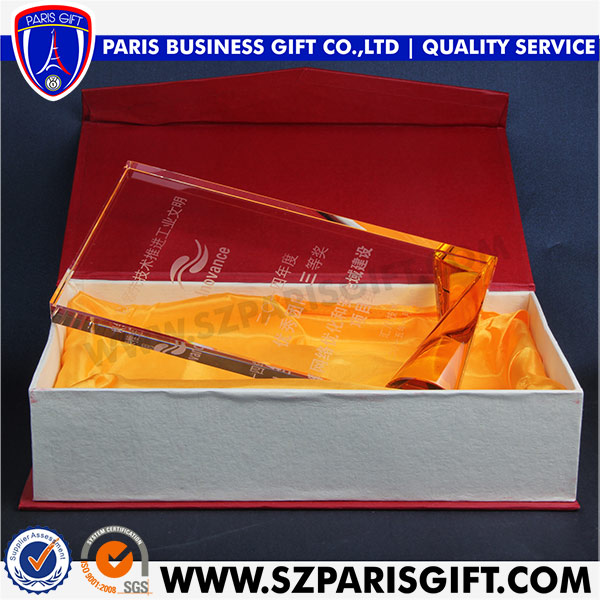 Best Selling Cheap Award Medals China Crystal Trophy